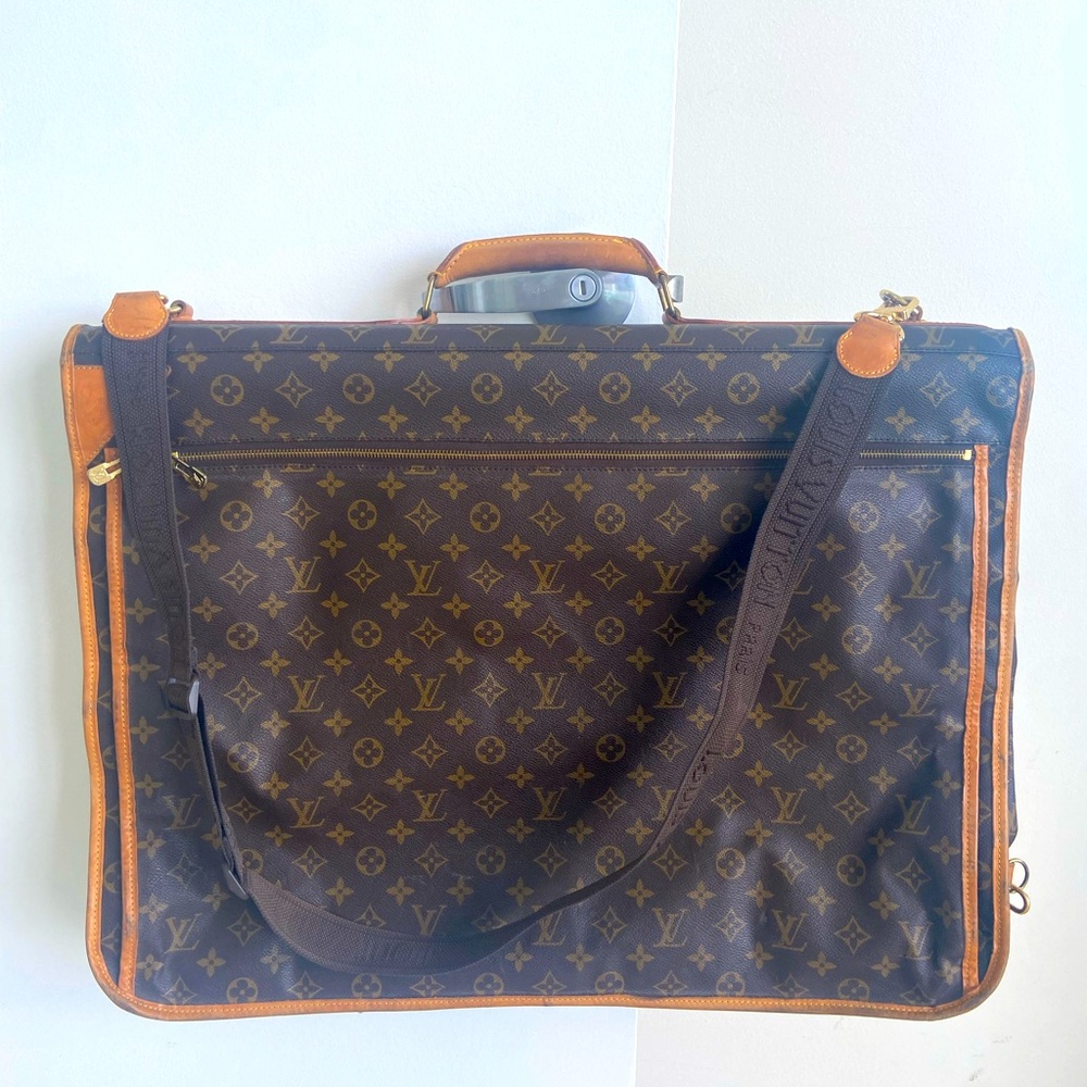 LOUIS VUITTON Vintage Garment Bag with 2 Hangers and Locks and Key